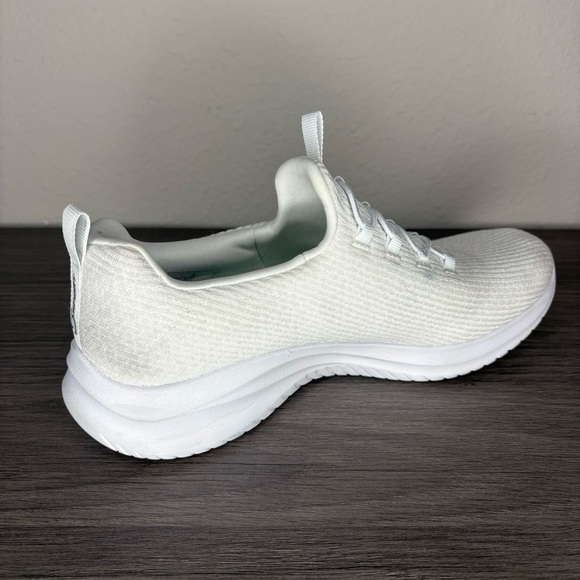 New Skechers Knit Mesh Women's Charlize 2.0 White Slip Ons Size 9 - Picture 6 of 10
